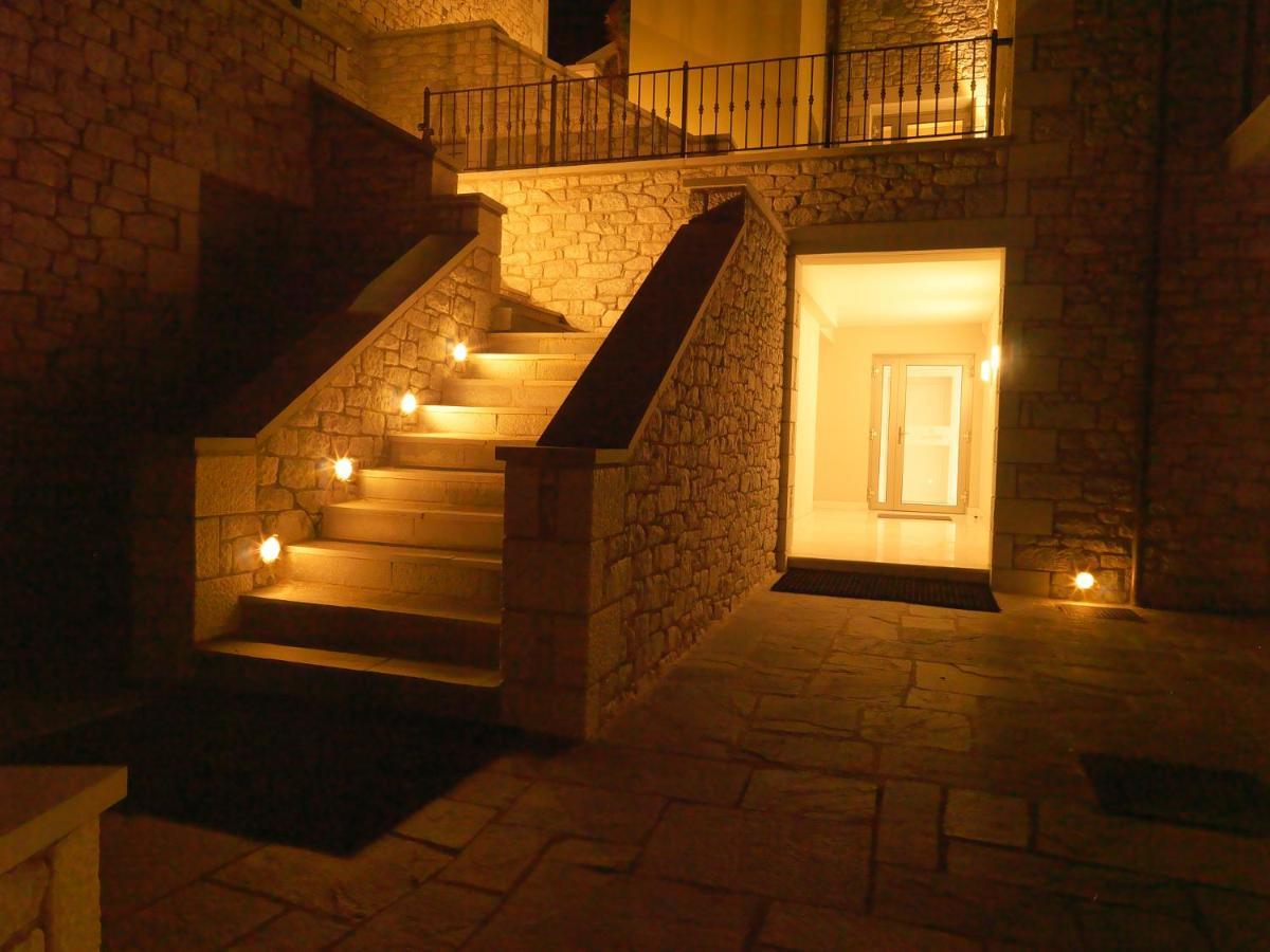 Hondos Classic Hotel&Spa Nestani Exterior foto