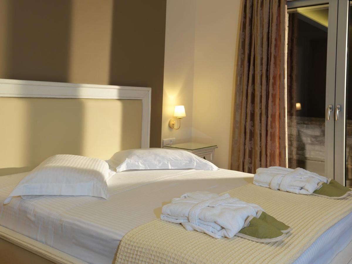 Hondos Classic Hotel&Spa Nestani Exterior foto